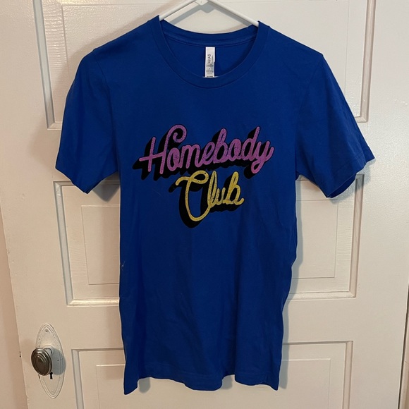 Homebody Club tee - Picture 2 of 4